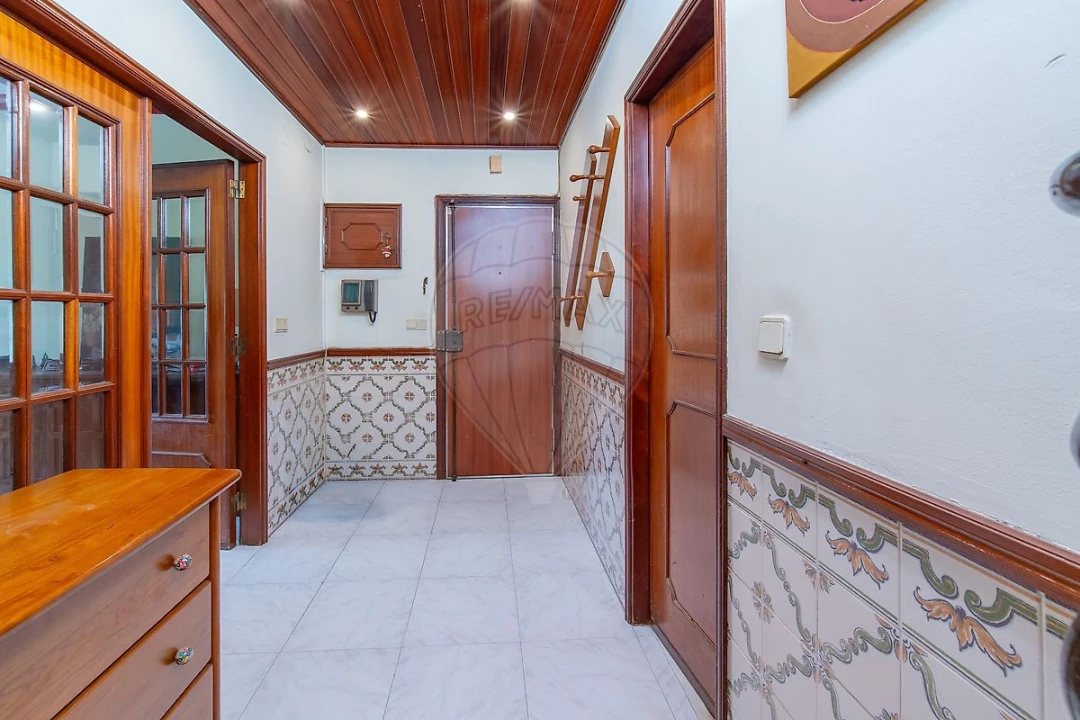 Apartamento T3 para Venda em Loures Foto 8