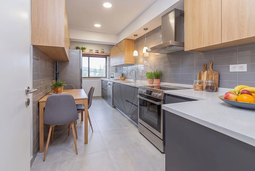 Apartamento T3 para Venda em Loures Foto 11