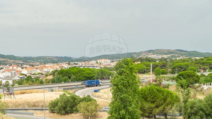 Apartamento T3 para Venda em Loures