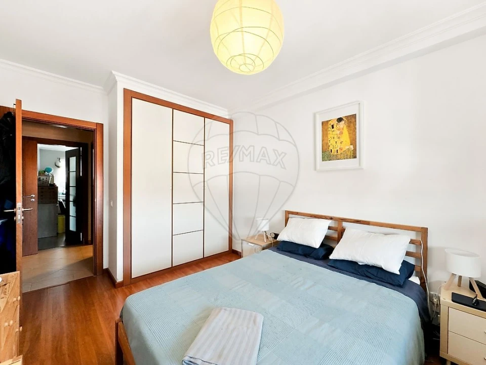 Apartamento T1 para Venda em Carregado e Cadafais Foto 5