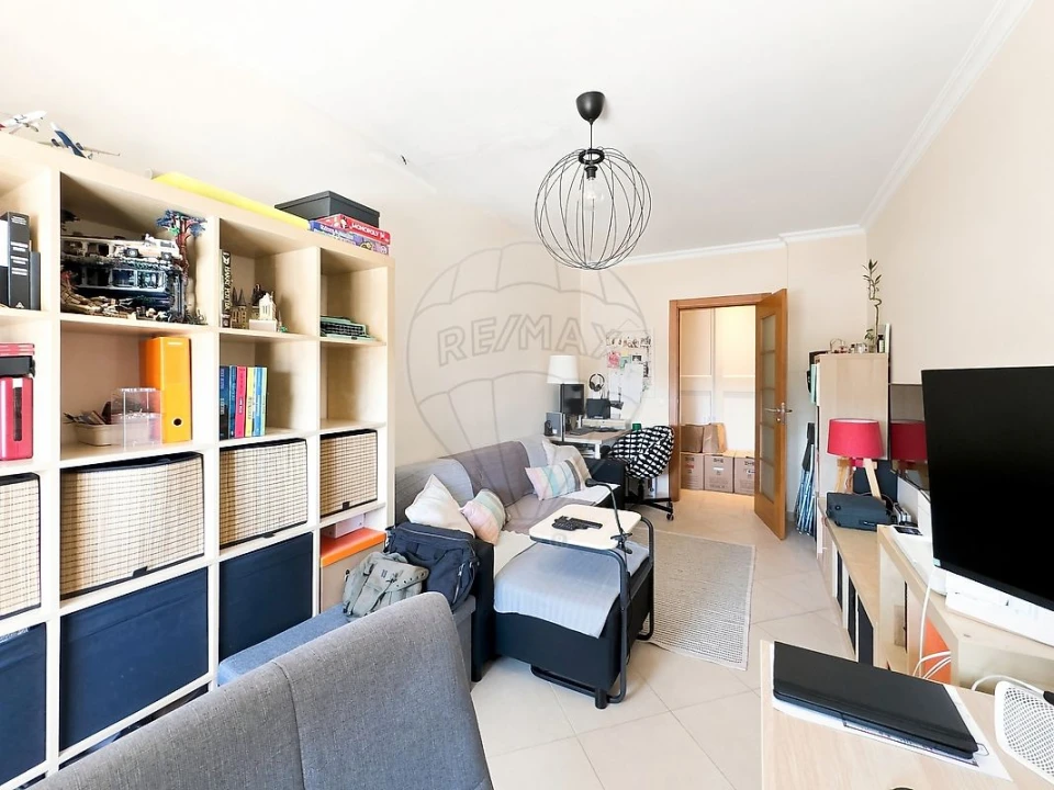 Apartamento T1 para Venda em Carregado e Cadafais Foto 25