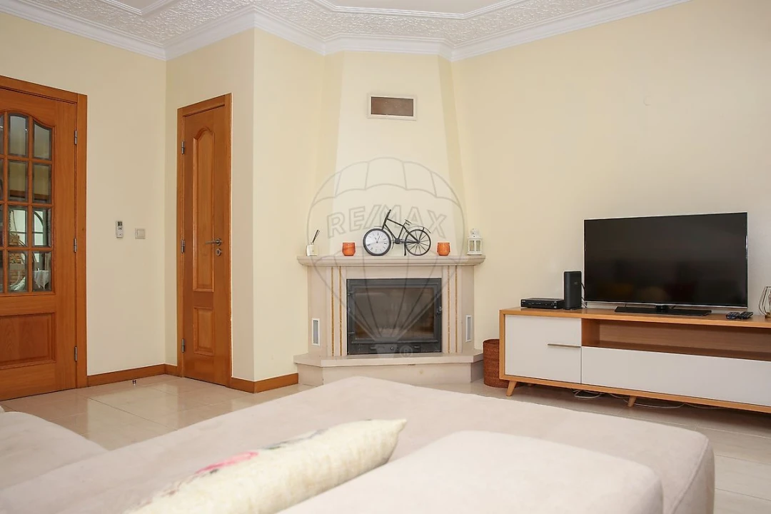 Apartamento T2 para Venda em Alenquer (Santo Estêvão e Triana) Foto 8