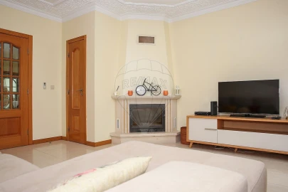 Apartamento T2 para Venda em Alenquer (Santo Estêvão e Triana)