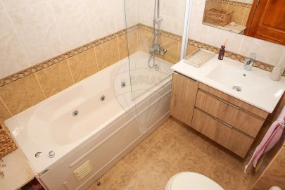 Apartamento T2 para Venda em Alenquer (Santo Estêvão e Triana)