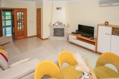 Apartamento T2 para Venda em Alenquer (Santo Estêvão e Triana)
