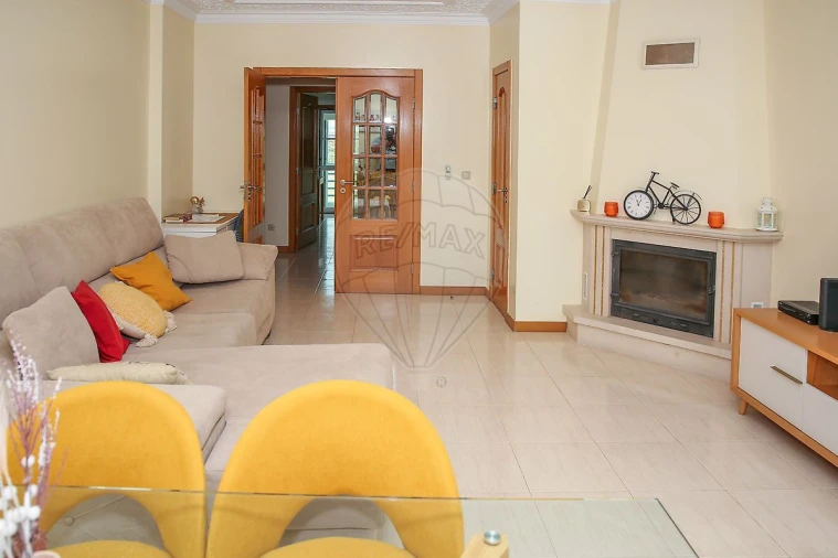 Apartamento T2 para Venda em Alenquer (Santo Estêvão e Triana) Foto 11