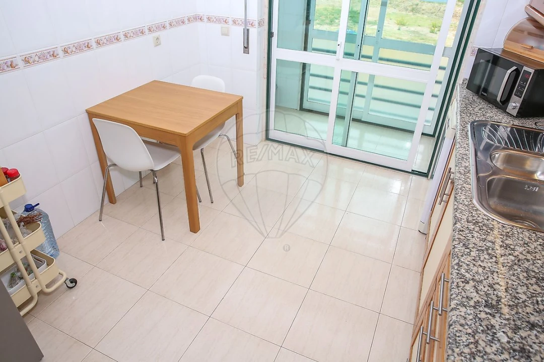 Apartamento T2 para Venda em Alenquer (Santo Estêvão e Triana) Foto 2