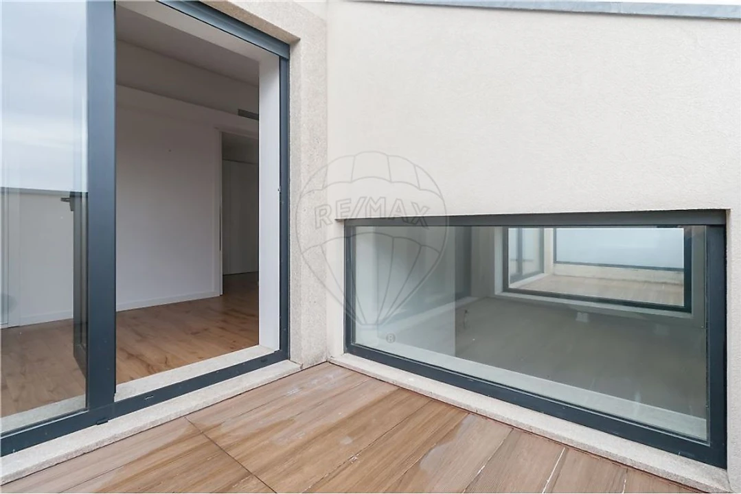 Apartamento T2 para Venda em Bonfim Foto 11
