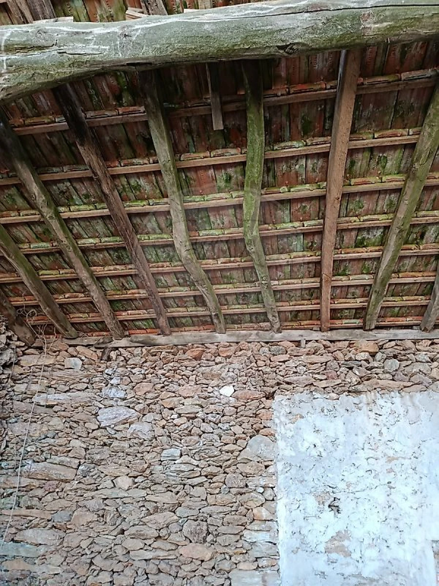 Moradia T4 para Venda em Carrazedo de Montenegro e Curros Foto 34