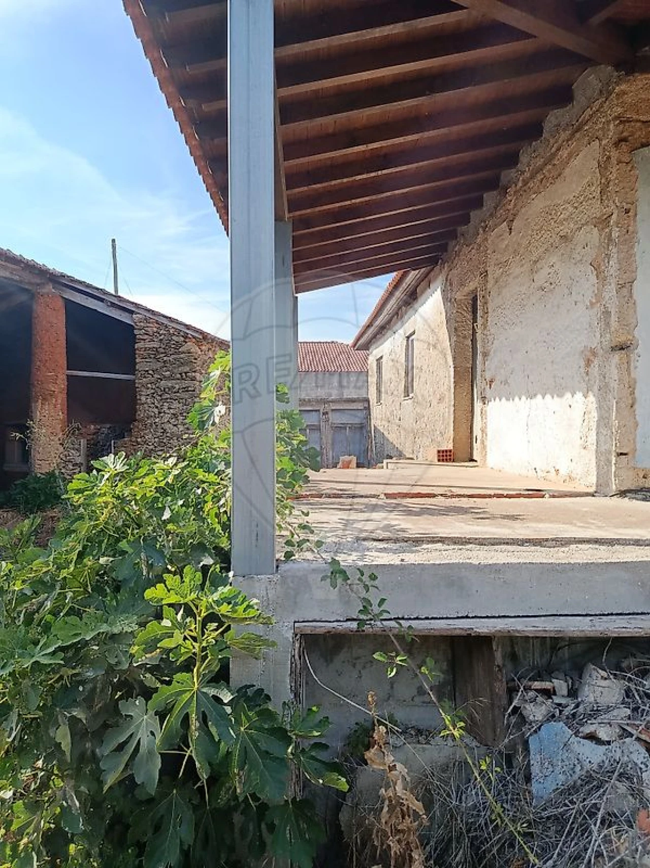 Moradia T4 para Venda em Carrazedo de Montenegro e Curros Foto 41
