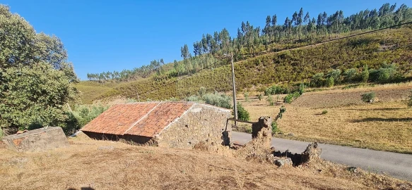 Moradia T3 para Venda em Carvoeiro
