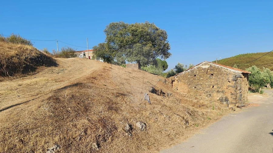 Moradia T3 para Venda em Carvoeiro