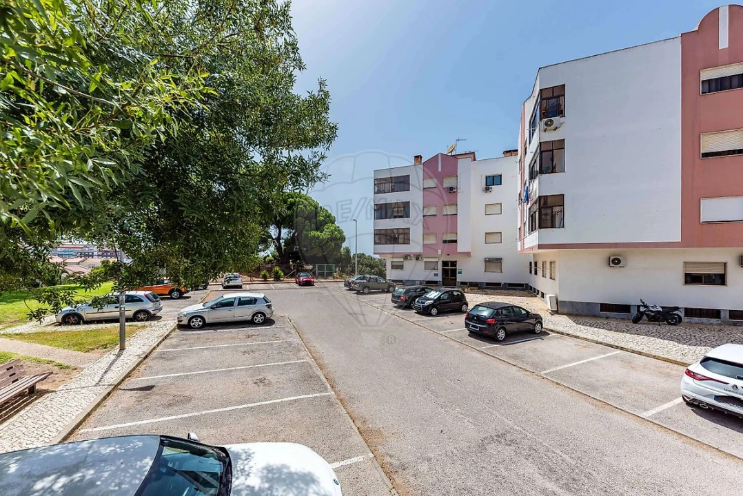 Apartamento T2 para Venda em Seixal, Arrentela e Aldeia de Paio Pires Foto 12