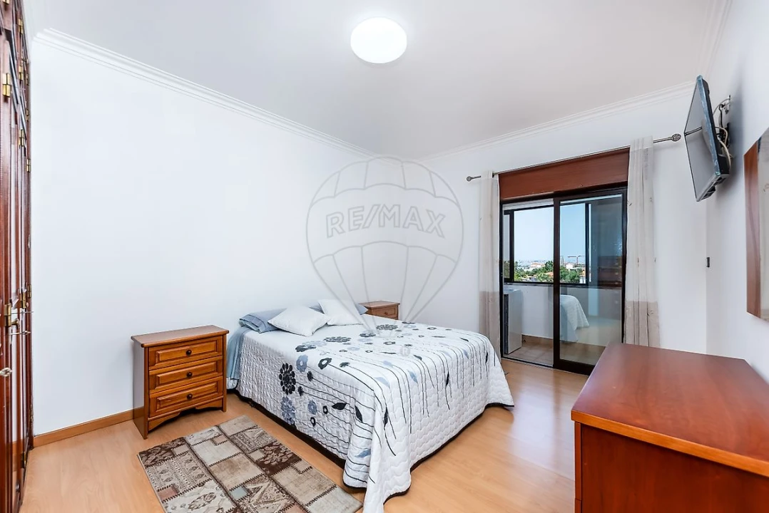 Apartamento T2 para Venda em Seixal, Arrentela e Aldeia de Paio Pires Foto 18