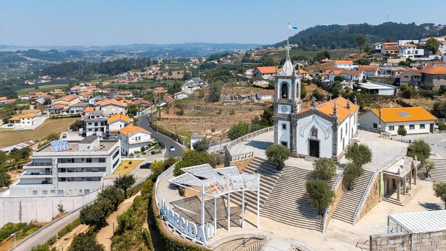 Apartamento T2 para Venda em Torno Foto 4