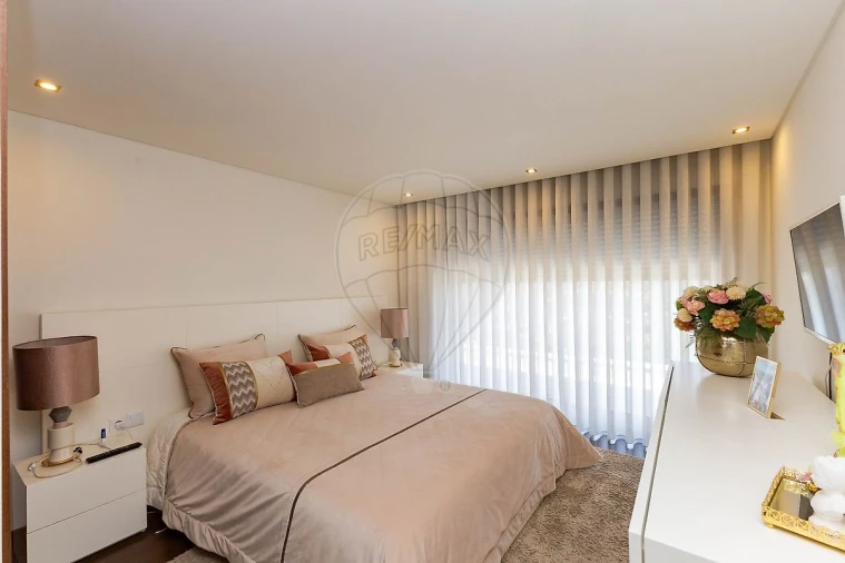 Apartamento T2 para Venda em Torno Foto 10