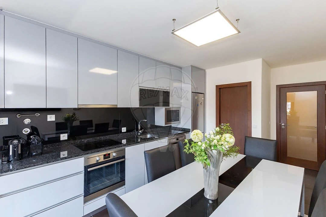 Apartamento T2 para Venda em Torno Foto 27
