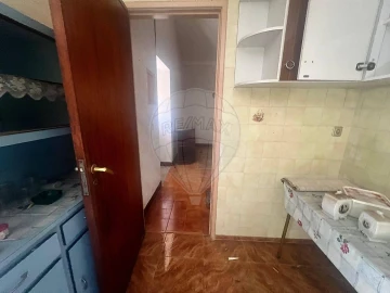 Moradia T2 para Venda em Anta e Guetim