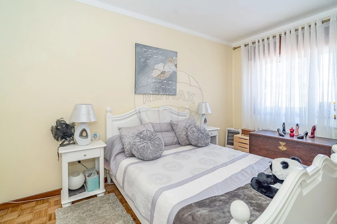 Apartamento T2 para Venda em Buarcos Foto 13