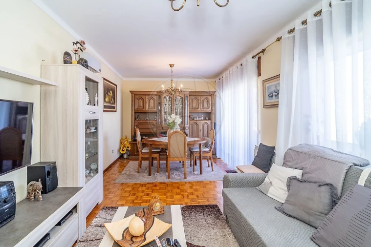 Apartamento T2 para Venda em Buarcos Foto 26