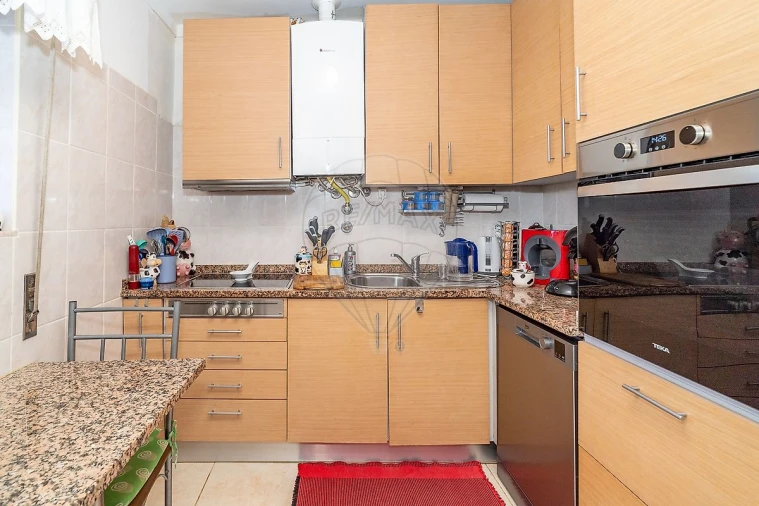 Apartamento T2 para Venda em Buarcos Foto 33