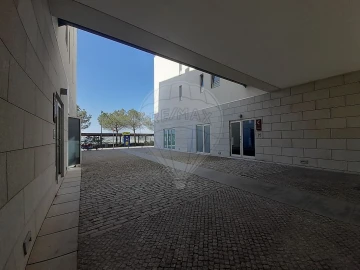 Apartamento T1 para Venda em Carvalhal