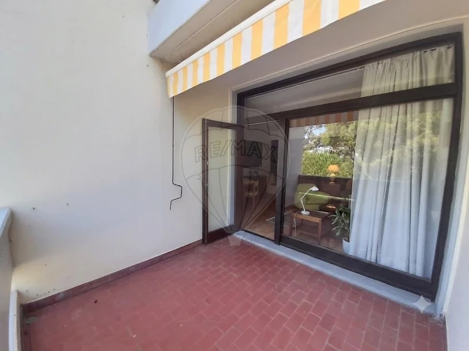 Apartamento T1 para Venda em Carvalhal Foto 24