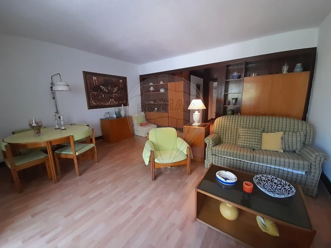 Apartamento T1 para Venda em Carvalhal Foto 14