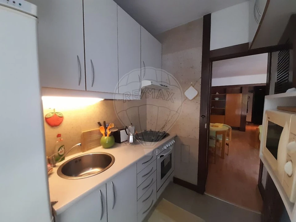 Apartamento T1 para Venda em Carvalhal Foto 6