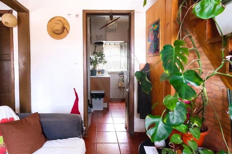 Apartamento T2 para Venda em Pontinha e Famões Foto 9