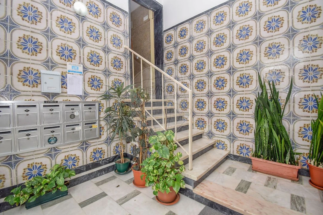 Apartamento T1 para Venda em Queluz e Belas Foto 20