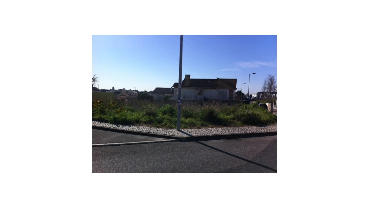 Terreno para Venda em Camarate, Unhos e Apelação Foto 1