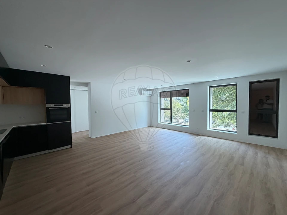 Apartamento T2 para Arrendamento em Mafamude e Vilar do Paraíso Foto 13