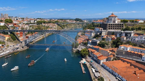 Apartamento para Venda em Santa Marinha e São Pedro da Afurada