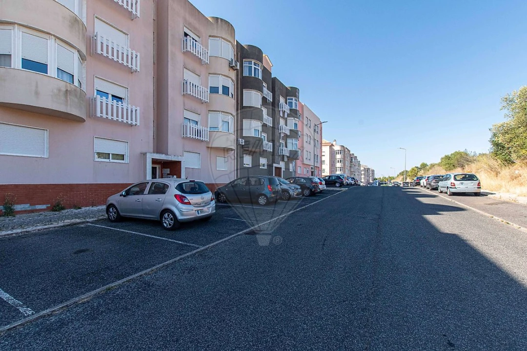 Apartamento T3 para Venda em Vialonga Foto 17
