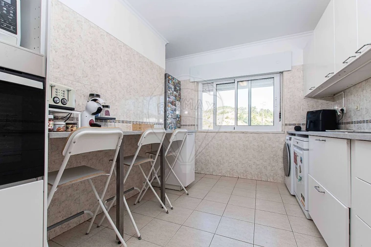 Apartamento T3 para Venda em Vialonga Foto 4