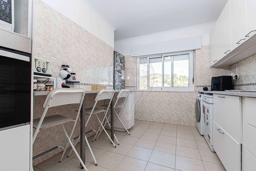 Apartamento T3 para Venda em Vialonga Foto 4