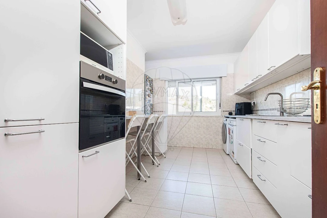 Apartamento T3 para Venda em Vialonga Foto 3
