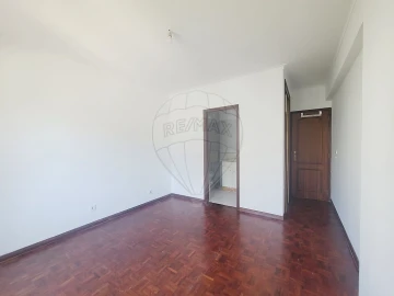 Apartamento T3 para Venda em Rio de Mouro