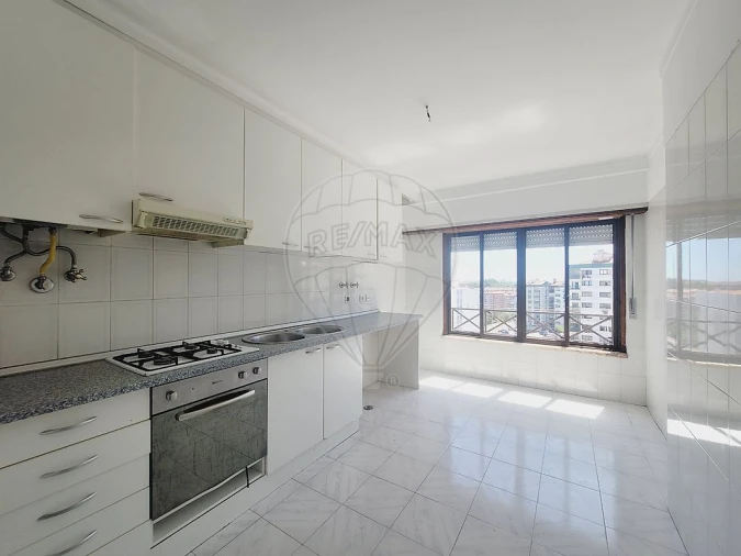 Apartamento T3 para Venda em Rio de Mouro Foto 19