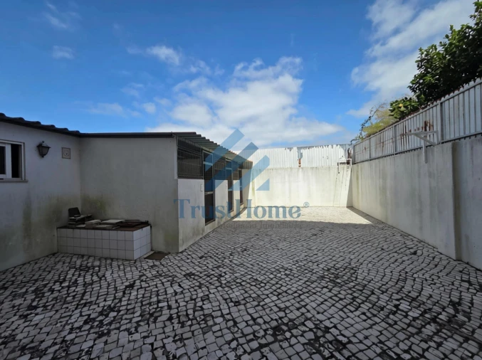 Apartamento T2 para Venda em São Domingos de Rana Foto 14