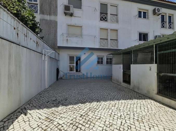 Apartamento T2 para Venda em São Domingos de Rana Foto 16