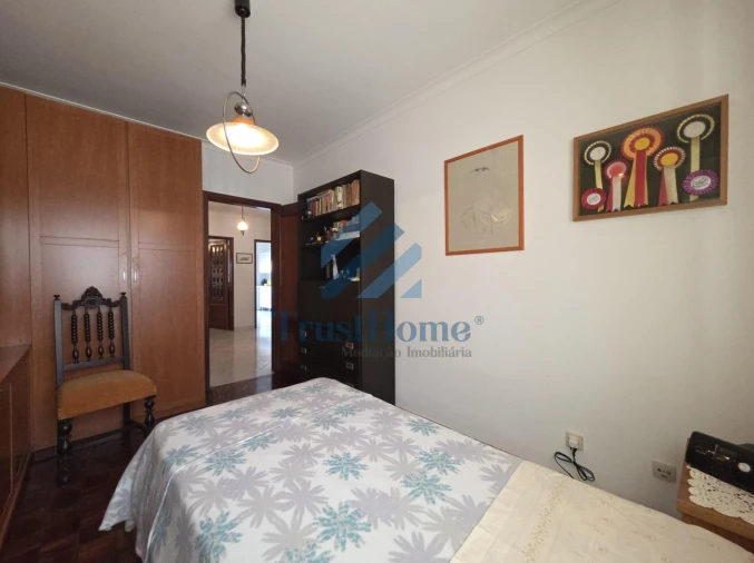 Apartamento T2 para Venda em São Domingos de Rana Foto 5