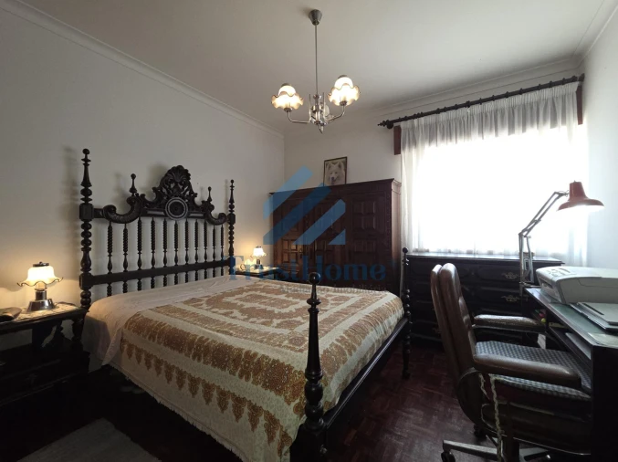 Apartamento T2 para Venda em São Domingos de Rana Foto 8