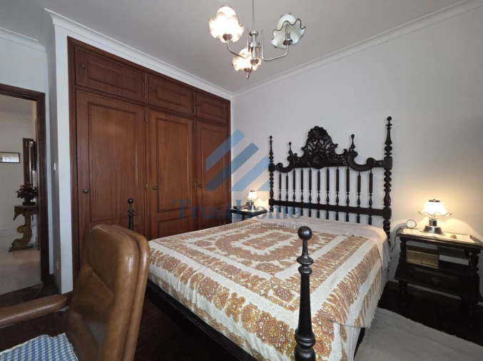 Apartamento T2 para Venda em São Domingos de Rana Foto 9