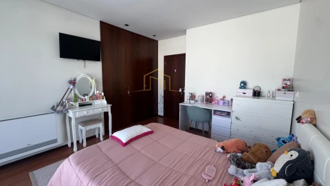 Moradia T3 para Venda em Santa Maria da Feira, Travanca, Sanfins e Espargo