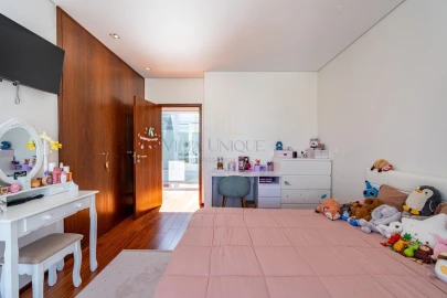 Moradia T3 para Venda em Santa Maria da Feira, Travanca, Sanfins e Espargo