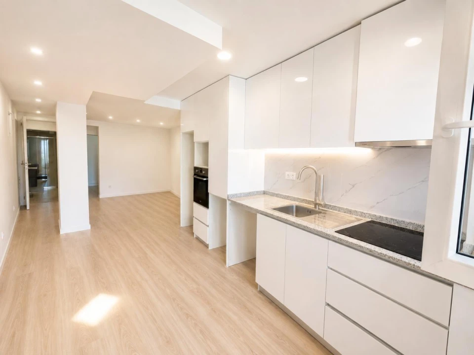 Apartamento T5 para Venda em Pedrouços Foto 3