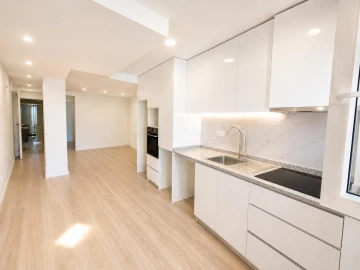 Apartamento T5 para Venda em Pedrouços