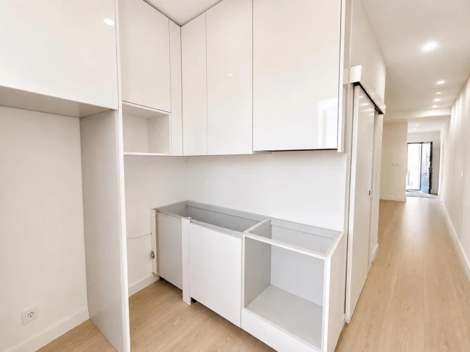 Apartamento T5 para Venda em Pedrouços Foto 23